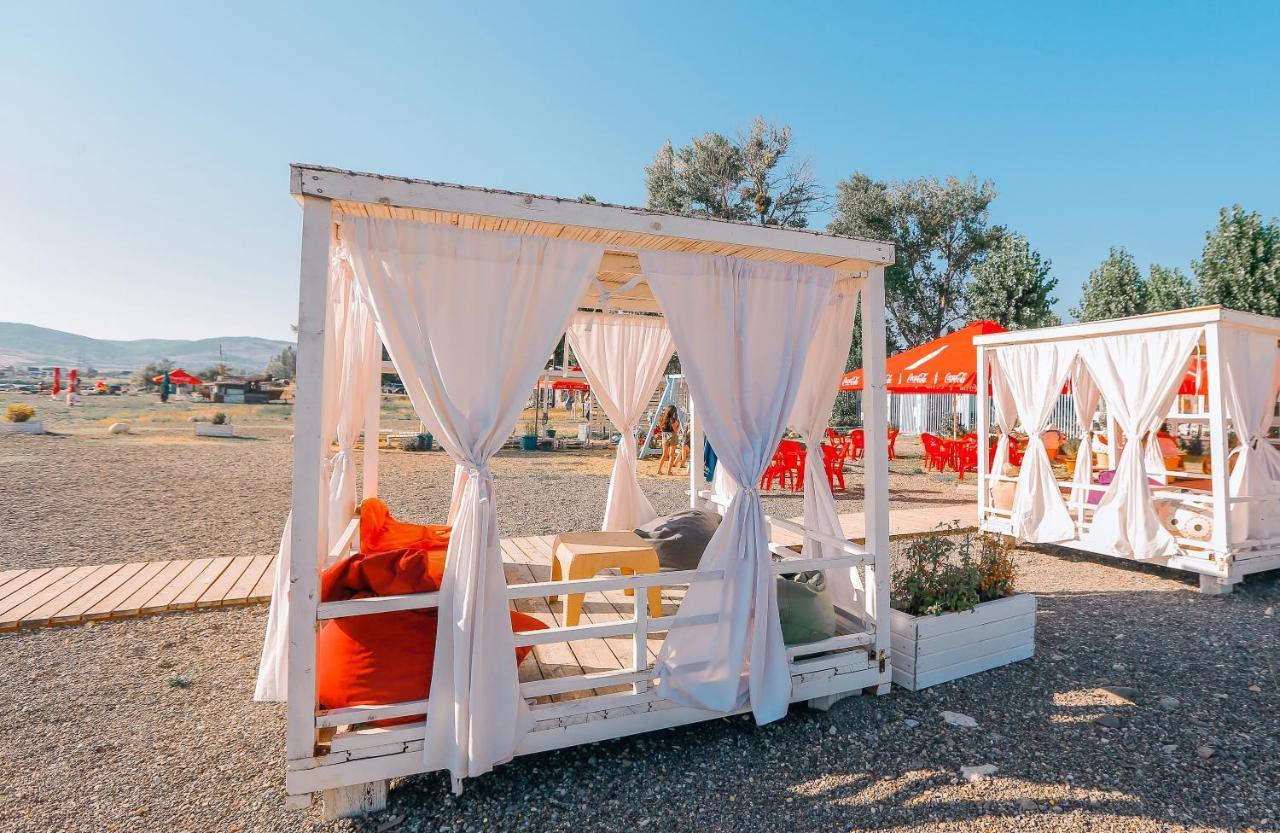 Laguna Beach Club Bazaleti Lake Dushet'i Exterior photo