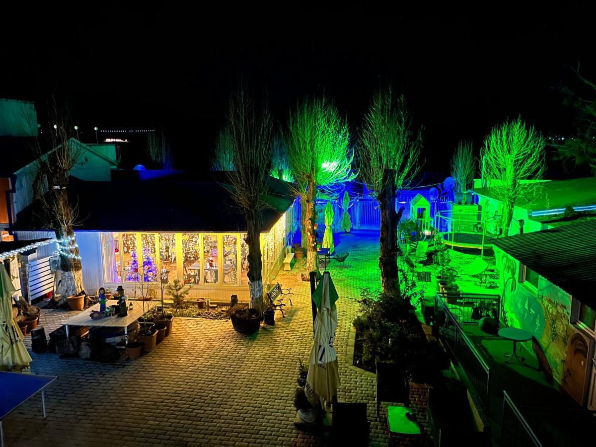 Laguna Beach Club Bazaleti Lake Dushet'i Exterior photo